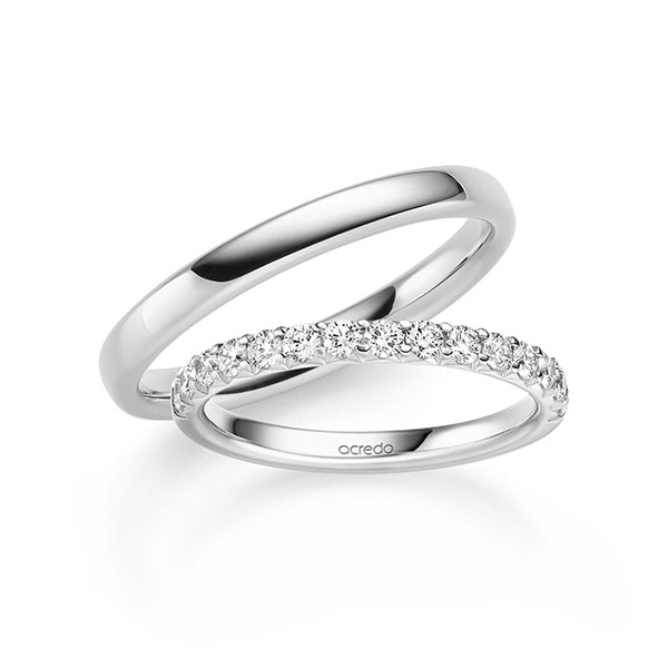 Set in witgoud 14 kt. half gezet met in totaal 0,6 ct. Briljant tw/si van acredo
