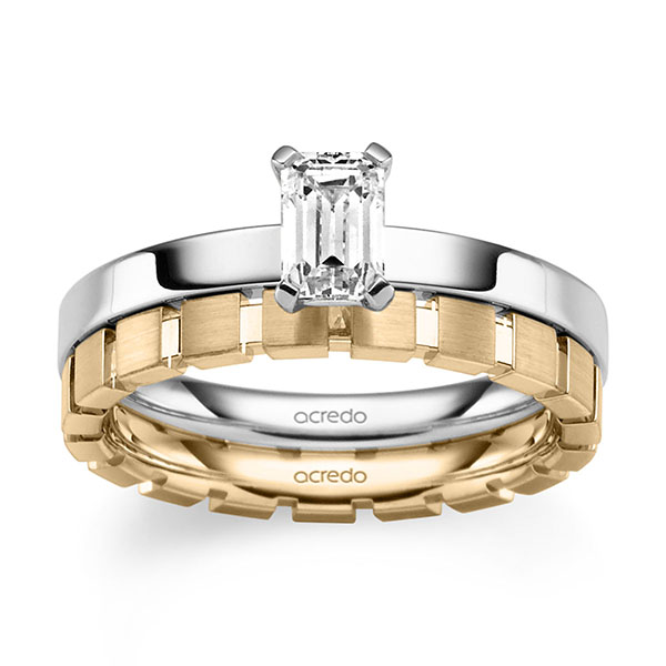 Set in witgoud 14 kt. met 0,8 ct. tw,vs van acredo