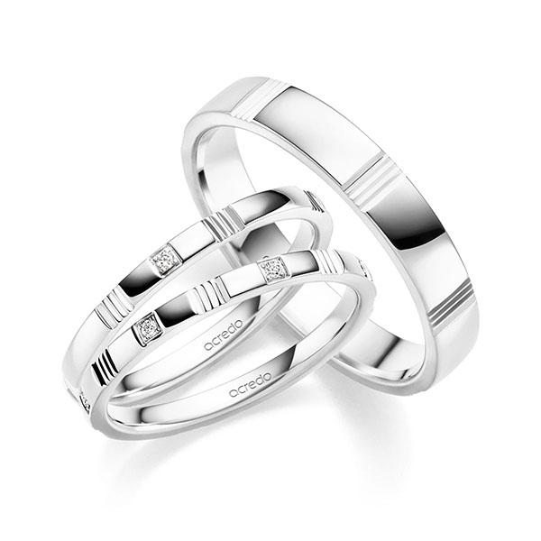 Set in witgoud 14 kt. met in totaal 0,056 ct. Briljant tw,vs tw/si van acredo