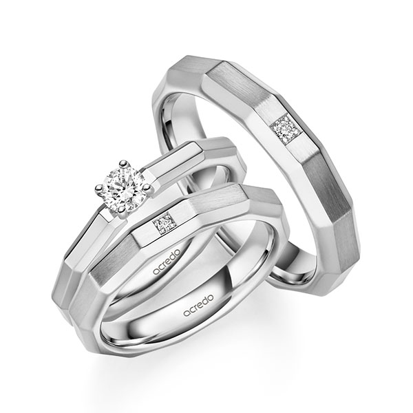 Set in witgoud 14 kt. met in totaal 0,28 ct. Briljant tw,vs tw/si van acredo