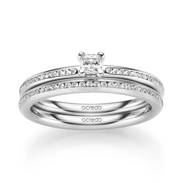 Set in witgoud 14 kt. met in totaal 0,425 ct. Briljant tw/si van acredo