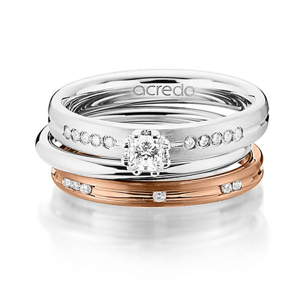 Set in witgoud 14 kt. met in totaal 0,47 ct. Princess-Diamant & Briljant tw/si van acredo