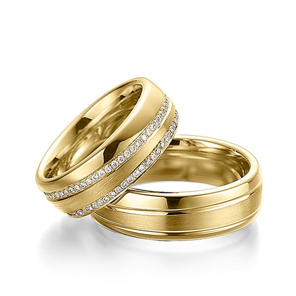 Set Klassieke Memoire-trouwringen in geelgoud 14 kt. volledig gezet met in totaal 0,61 ct. Briljant tw/si van Steinberg