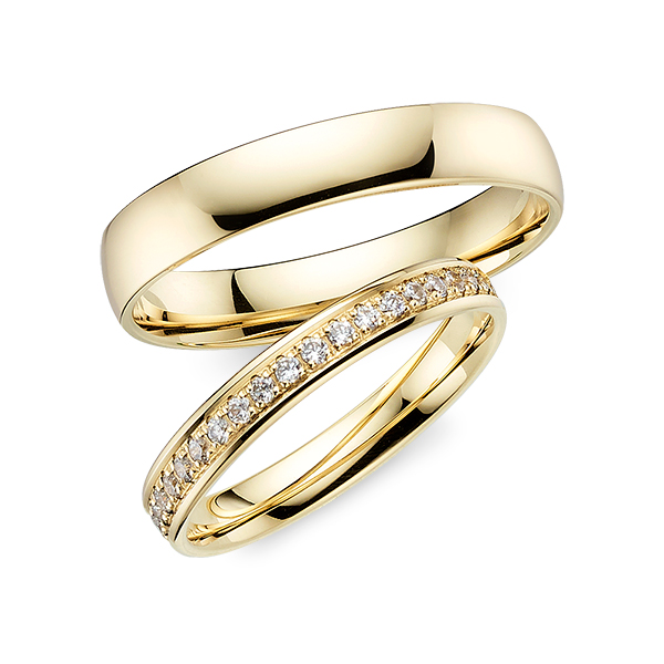 Set klassieke Memoire-trouwringen in geelgoud 14 kt. volledig gezet met in totaal 0,68 ct. Briljant tw/si van Merii
