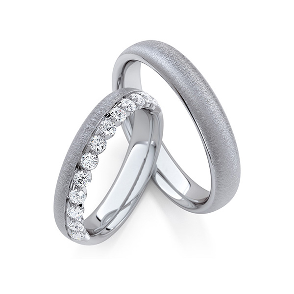 Set Klassieke Memoire-trouwringen in grijsgoud 14 kt. half gezet met in totaal 0,48 ct. tw/si van Steinberg
