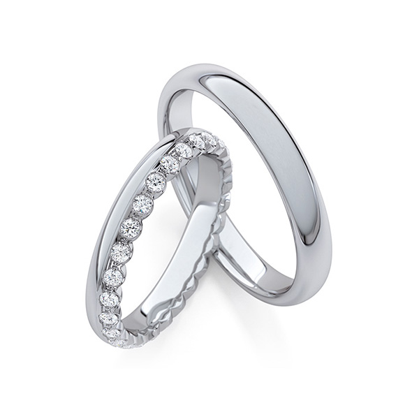 Set Klassieke Memoire-trouwringen in grijsgoud 14 kt. volledig gezet met in totaal 0,54 ct. tw/si van Steinberg