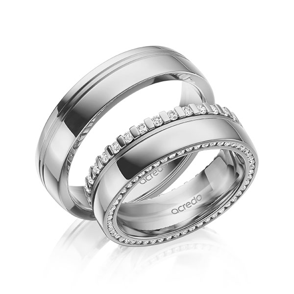 Set Klassieke Memoire-trouwringen in grijsgoud 14 kt. volledig gezet met in totaal 0,75 ct. Briljant tw/si van acredo