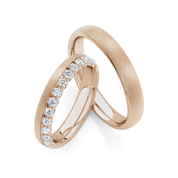 Set Klassieke Memoire-trouwringen in Peach-Gold 585 half gezet met in totaal 0,39 ct. tw/si van Steinberg