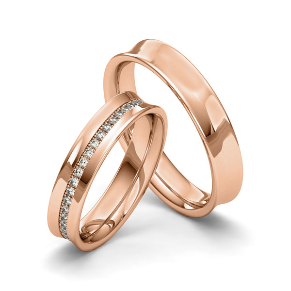 Set klassieke Memoire-trouwringen in roodgoud 14 kt. half gezet met in totaal 0,22 ct. Briljant tw/si van Merii