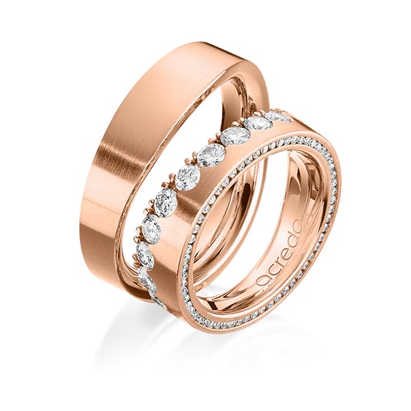 Set klassieke Memoire-trouwringen in roodgoud 14 kt. half gezet met in totaal 1,385 ct. Briljant tw/si van acredo - A-1198-10 Set klassieke Memoire-trouwringen in roodgoud 14 kt. half gezet met in totaal 1,385 ct. Briljant tw/si van acredo - A-1198-10