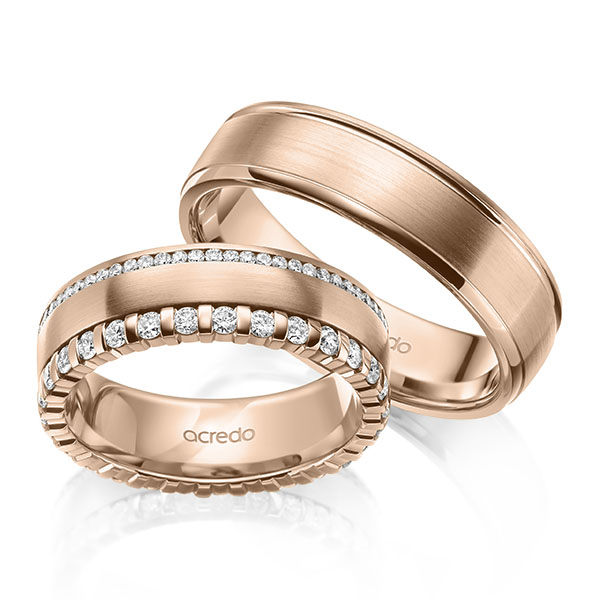 Set Klassieke Memoire-trouwringen in roodgoud 14 kt. volledig gezet met in totaal 0,85 ct. Briljant tw/si van acredo