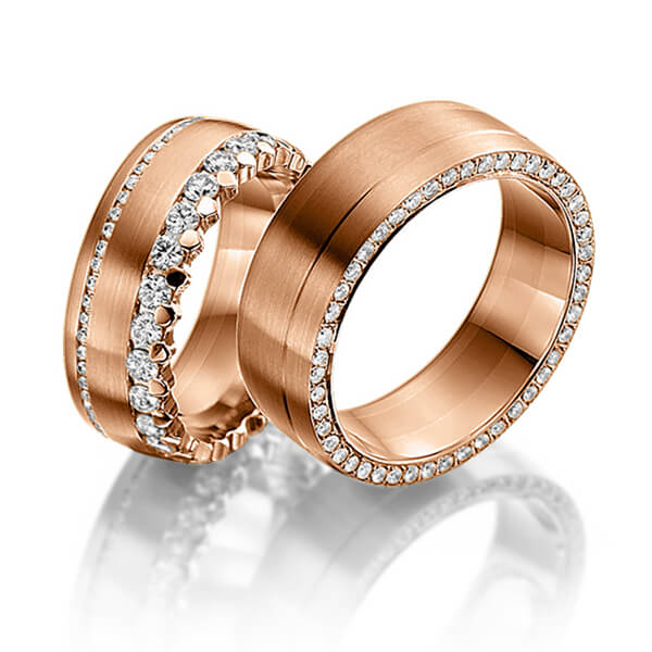Set klassieke Memoire-trouwringen in roodgoud 14 kt. volledig gezet met in totaal 2,15 ct. Briljant tw/si van Steinberg