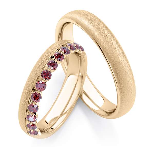 Set Klassieke Memoire-trouwringen in roségoud 14 kt. half gezet met in totaal 0,48 ct. Red Cherry van Steinberg