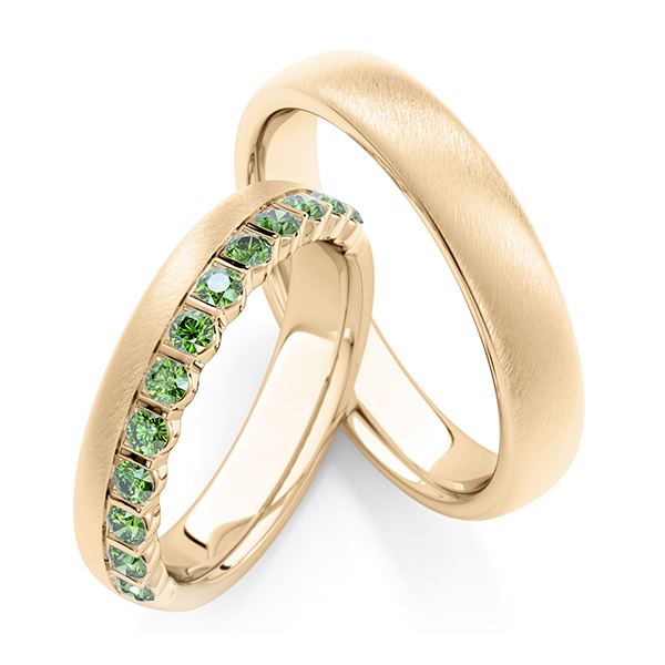 Set Klassieke Memoire-trouwringen in roségoud 14 kt. half gezet met in totaal 0,56 ct. Apple Green van Steinberg