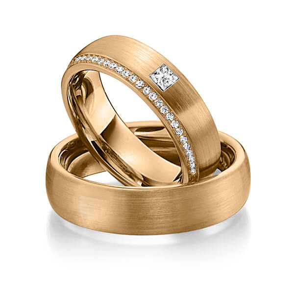 Set klassieke Memoire-trouwringen in roségoud 14 kt. volledig gezet met in totaal 0,41 ct. Briljant & Princess-Diamant tw/si van Steinberg