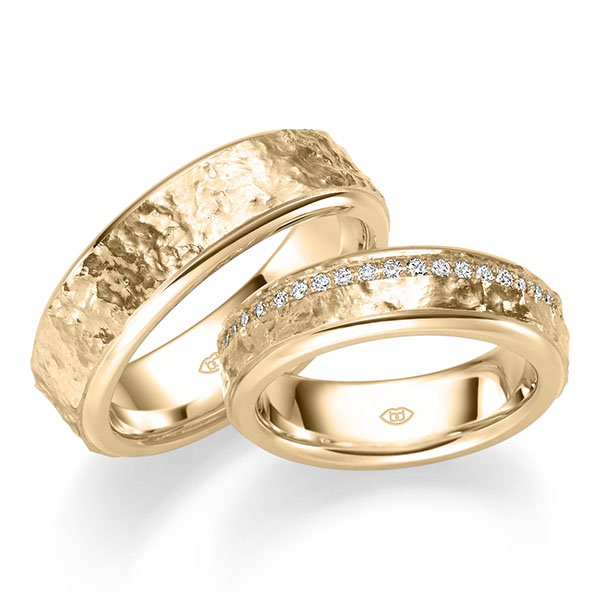 Set Klassieke Memoire-trouwringen in roségoud 14 kt. volledig gezet met in totaal 0,46 ct. Briljant tw/si 