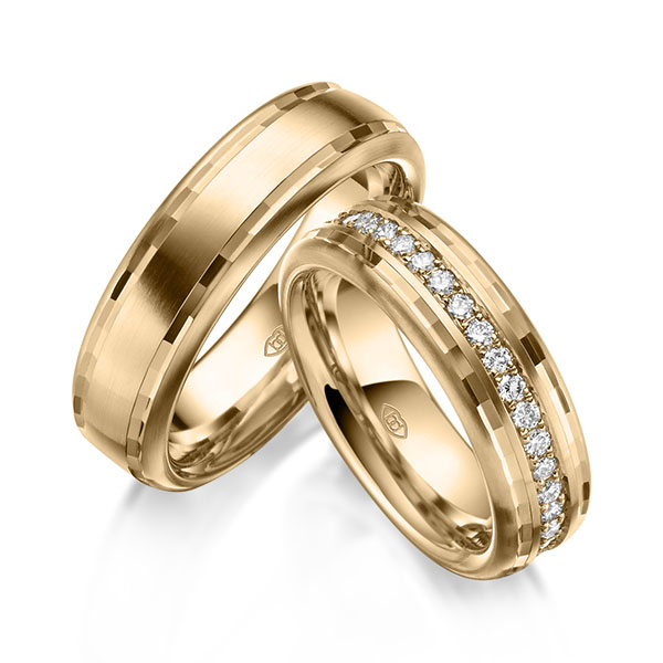 Set Klassieke Memoire-trouwringen in roségoud 18 kt. volledig gezet met in totaal 0,74 ct. Briljant r,if van Eternal Touch