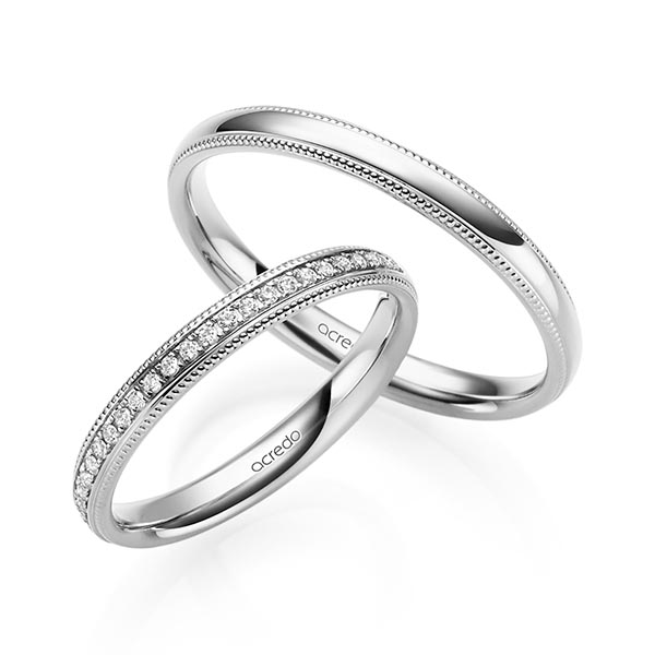 Set Klassieke Memoire-trouwringen in witgoud 14 kt. half gezet met in totaal 0,135 ct. Briljant tw/si van acredo