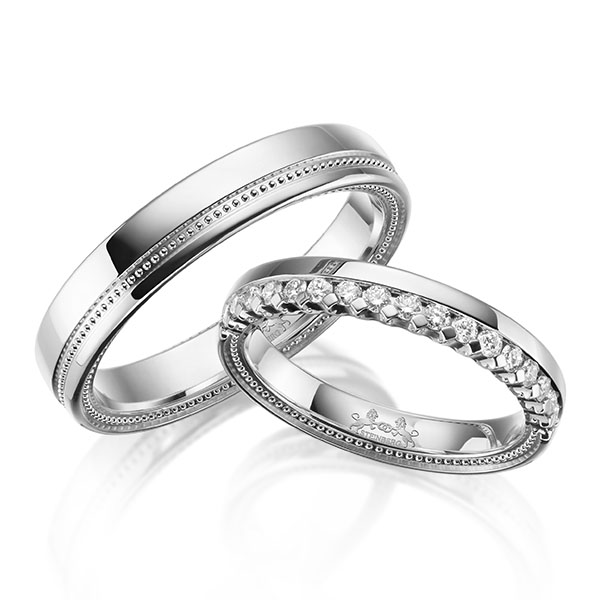 Set Klassieke Memoire-trouwringen in witgoud 14 kt. half gezet met in totaal 0,34 ct. Briljant tw/si van Steinberg