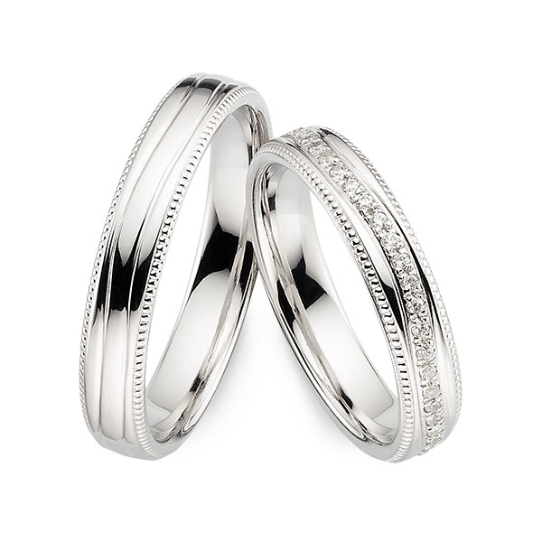 Set Klassieke Memoire-trouwringen in witgoud 14 kt. volledig gezet met in totaal 0,27 ct. Briljant tw/si van Merii