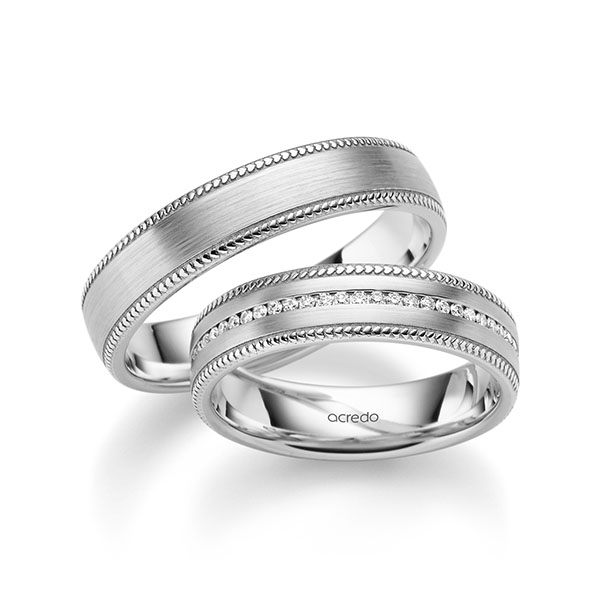 Set Klassieke Memoire-trouwringen in witgoud 14 kt. volledig gezet met in totaal 0,28 ct. Briljant tw/si van acredo