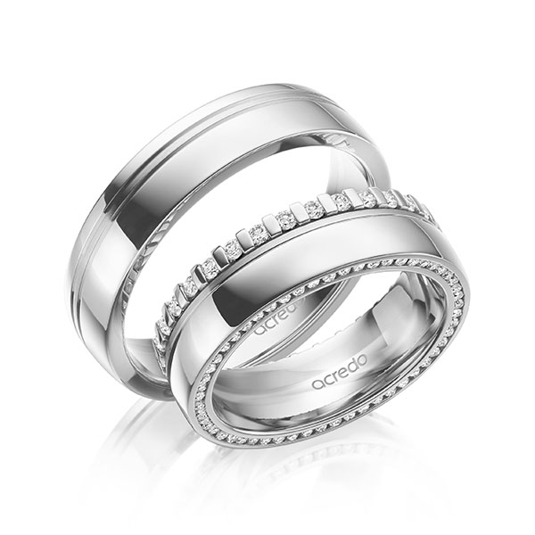 Set Klassieke Memoire-trouwringen in witgoud 14 kt. volledig gezet met in totaal 0,765 ct. Briljant tw/si van acredo