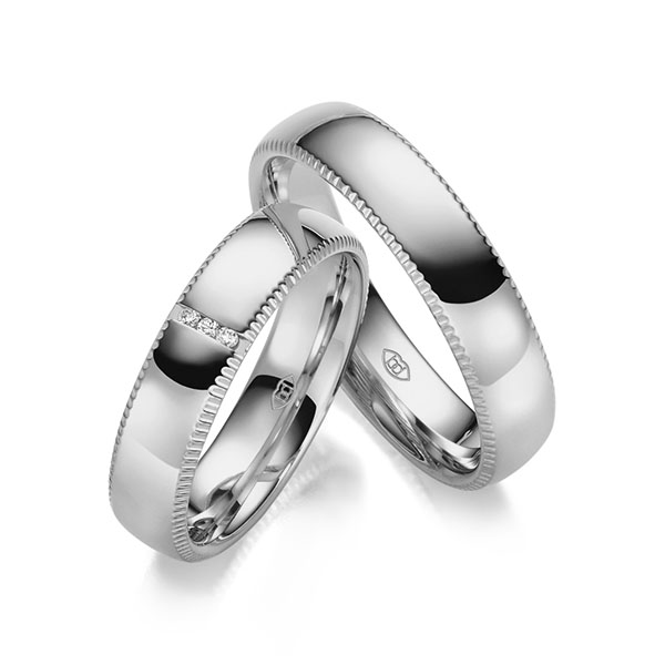 Set Klassieke trouwringen in 600 Platinahoudend metaal (60%) met in totaal 0,024 ct. Briljant tw/si - UQ-1026-2 Set Klassieke trouwringen in 600 Platinahoudend metaal (60%) met in totaal 0,024 ct. Briljant tw/si - UQ-1026-2
