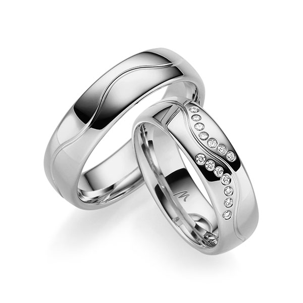 Set Klassieke trouwringen in 600 Platinahoudend metaal (60%) met in totaal 0,112 ct. Briljant tw/si van Merii