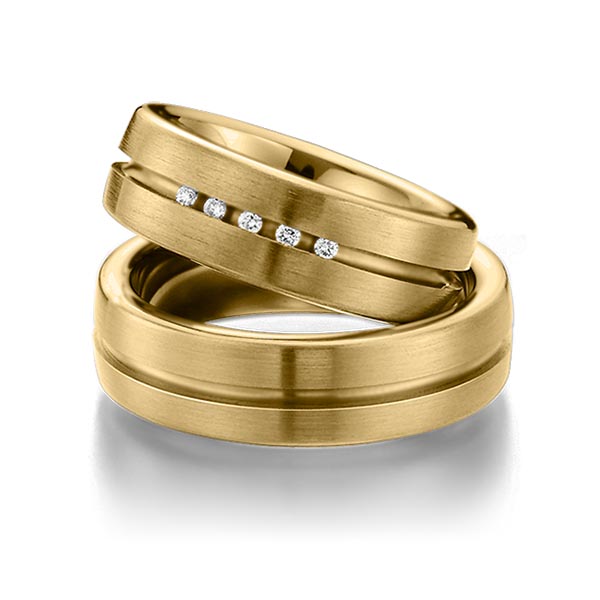 Set Klassieke trouwringen in buiten geelgoud 14 kt. , binnen geelgoud 14 kt. met in totaal 0,075 ct. Briljant tw/si van Eternal Touch