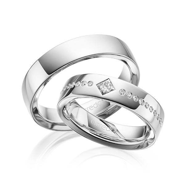 Set klassieke trouwringen in buiten grijsgoud 14 kt. , binnen grijsgoud 14 kt. met in totaal 0,326 ct. Princess-Diamant & Briljant tw/si van acredo - A-1626-8