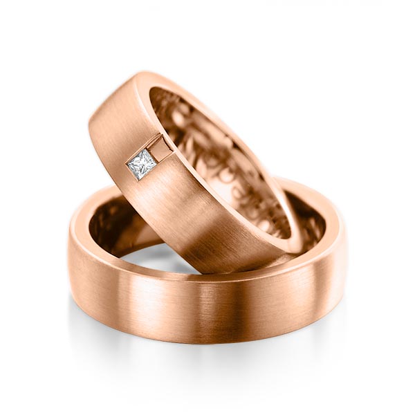 Set klassieke trouwringen in buiten roodgoud 14 kt. , binnen roodgoud 14 kt. met in totaal 0,06 ct. Princess-Diamant tw/si van acredo - A-1091-6