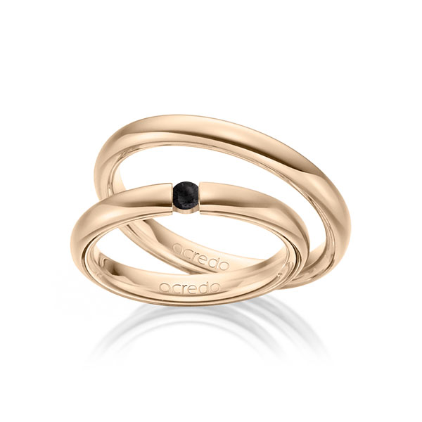 Set klassieke trouwringen in buiten Signature Goud 585 , binnen Signature Goud 585 met in totaal 0,08 ct. Briljant Zwart van acredo