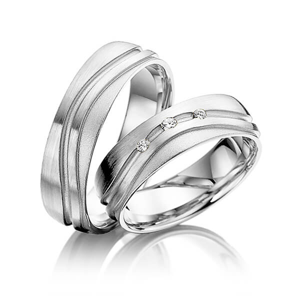 Set Klassieke trouwringen in buiten witgoud 14 kt. , binnen witgoud 14 kt. met in totaal 0,07 ct. Briljant tw/si van Steinberg