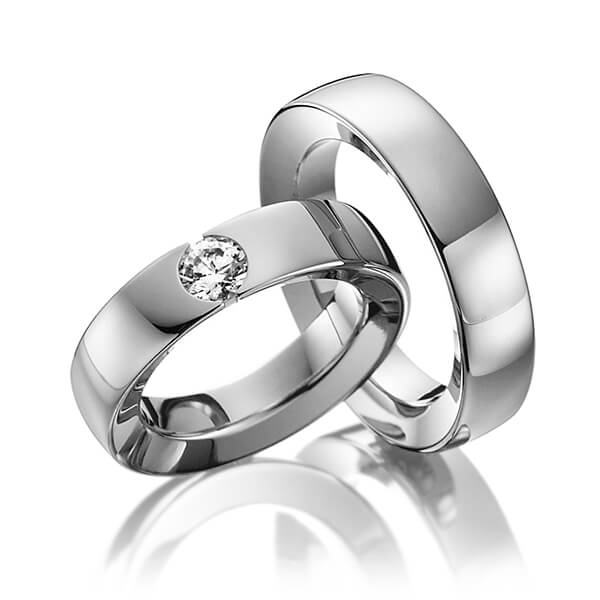 Set klassieke trouwringen in dark grey gold 14 kt. met 0,5 ct. Briljant tw/si van Eternal Touch