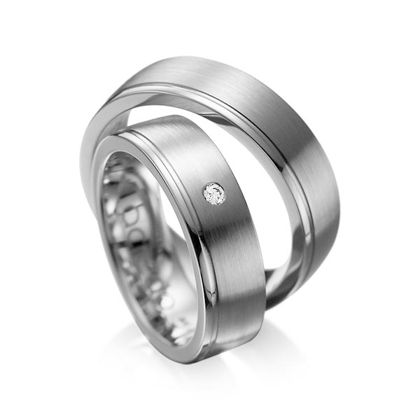 Set Klassieke trouwringen in dark grey gold 14 kt. met in totaal 0,03 ct. Briljant tw/si van acredo - A-1095-5