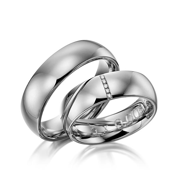 Set klassieke trouwringen in dark grey gold 14 kt. met in totaal 0,04 ct. Briljant tw/si van Eternal Touch - Y-1122-3 Set klassieke trouwringen in dark grey gold 14 kt. met in totaal 0,04 ct. Briljant tw/si van Eternal Touch - Y-1122-3