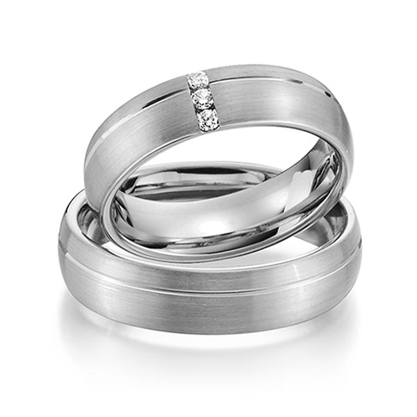 Set Klassieke trouwringen in dark grey gold 14 kt. met in totaal 0,075 ct. Briljant tw/si van Steinberg