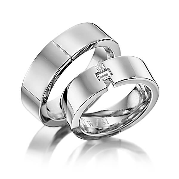 Set Klassieke trouwringen in dark grey gold 14 kt. met in totaal 0,15 ct. Baguette-Diamant tw,vs van Eternal Touch