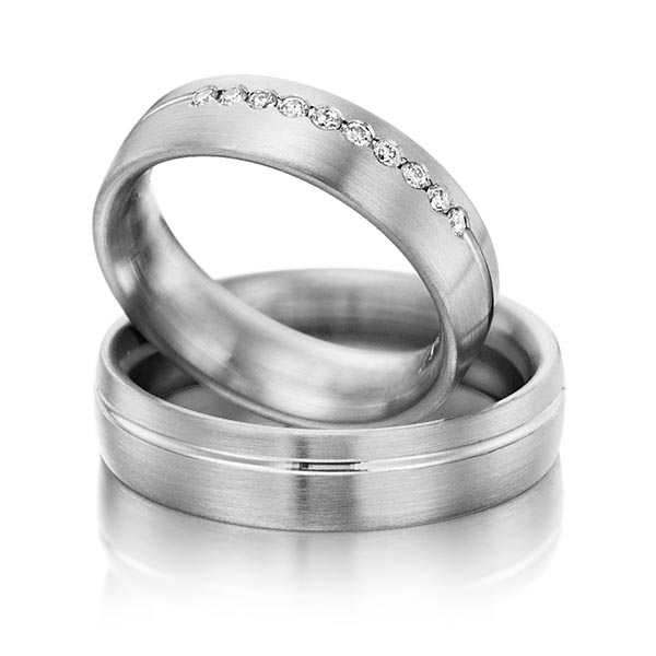Set Klassieke trouwringen in dark grey gold 14 kt. met in totaal 0,15 ct. Briljant tw/si van Steinberg - Q-1202-9 Set Klassieke trouwringen in dark grey gold 14 kt. met in totaal 0,15 ct. Briljant tw/si van Steinberg - Q-1202-9