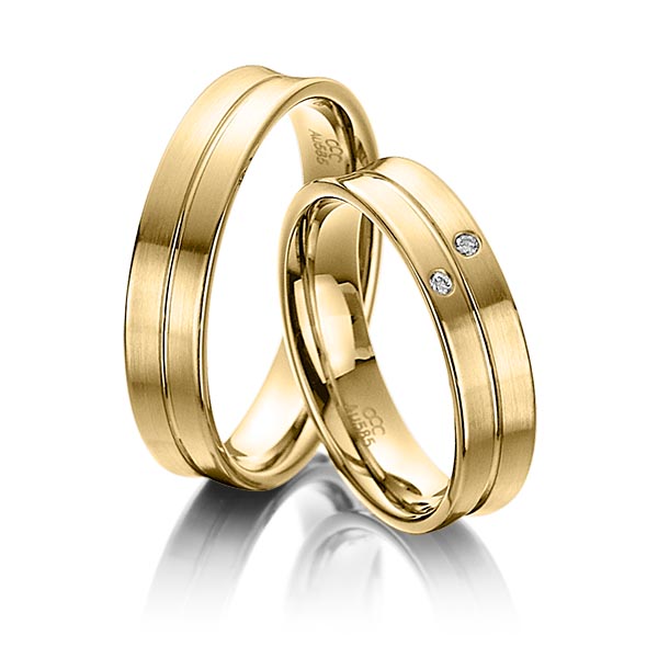 Set Klassieke trouwringen in geelgoud 14 kt. met in totaal 0,02 ct. Briljant tw/si van acredo - A-4009-2 Set Klassieke trouwringen in geelgoud 14 kt. met in totaal 0,02 ct. Briljant tw/si van acredo - A-4009-2