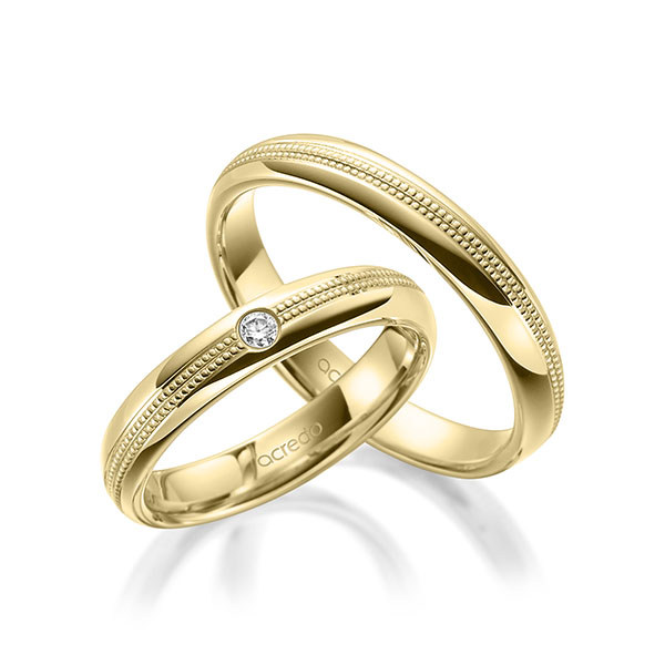 Set Klassieke trouwringen in geelgoud 14 kt. met in totaal 0,05 ct. Briljant tw/si van acredo Set Klassieke trouwringen in geelgoud 14 kt. met in totaal 0,05 ct. Briljant tw/si van acredo