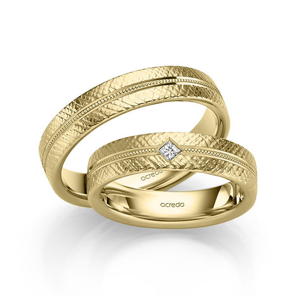 Set Klassieke trouwringen in geelgoud 14 kt. met in totaal 0,05 ct. Princess-Diamant tw,vs van acredo