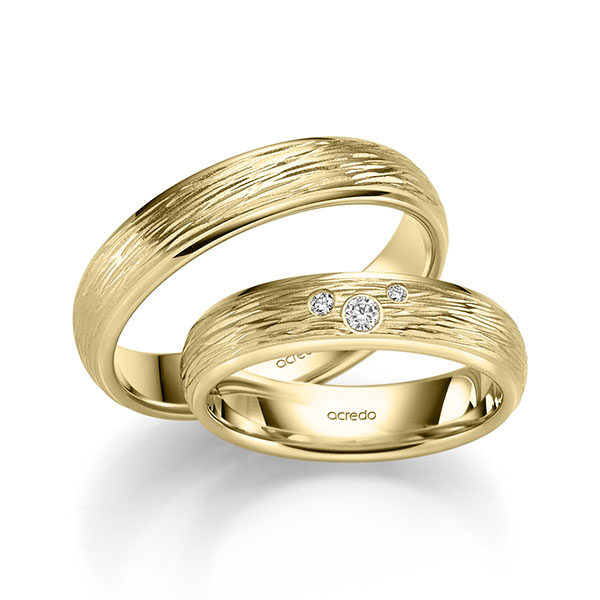 Set Klassieke trouwringen in geelgoud 14 kt. met in totaal 0,063 ct. Briljant tw/si van acredo