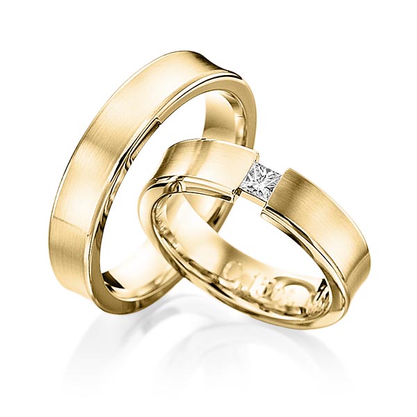 Set klassieke trouwringen in geelgoud 14 kt. met in totaal 0,12 ct. Princess-Diamant tw,vs van Eternal Touch - Y-1025-2