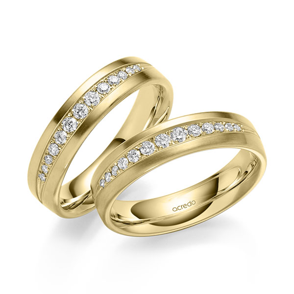 Set klassieke trouwringen in geelgoud 14 kt. met in totaal 0,416 ct. Briljant tw/si van acredo
