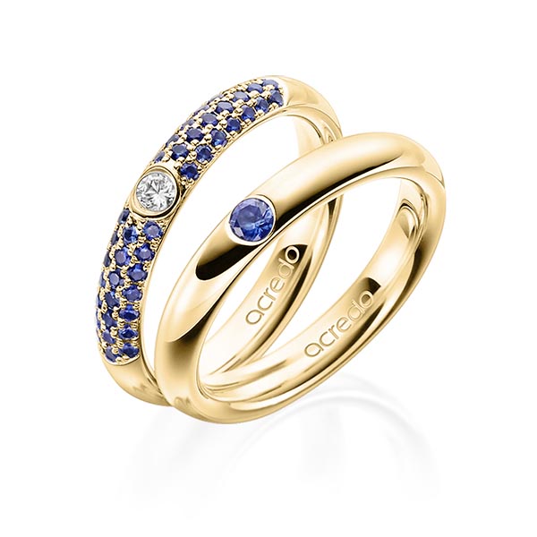 Set klassieke trouwringen in geelgoud 14 kt. met in totaal 0,496 ct. Briljant Saffier Blauw tw/si van acredo