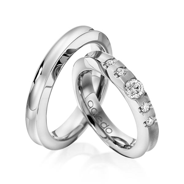 Set klassieke trouwringen in grijsgoud 14 kt. met 0,3 ct. + in totaal 0,12 ct. Briljant tw/si van acredo - A-1118-6