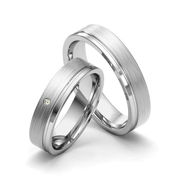 Set Klassieke trouwringen in grijsgoud 14 kt. met in totaal 0,015 ct. Briljant tw/si van Merii