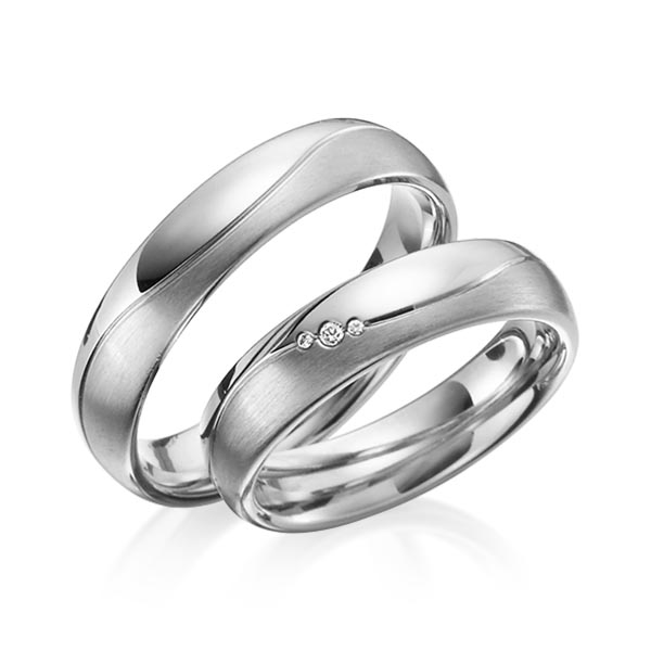 Set Klassieke trouwringen in grijsgoud 14 kt. met in totaal 0,025 ct. Briljant tw/si van Eternal Touch