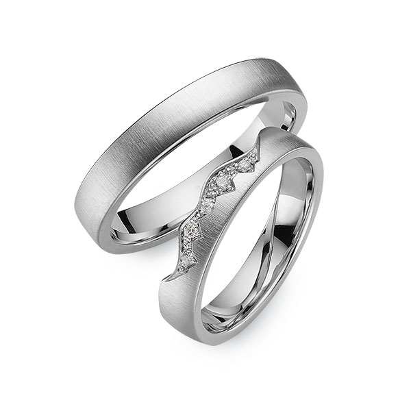 Set Klassieke trouwringen in grijsgoud 14 kt. met in totaal 0,051 ct. Briljant tw/si van Eternal Touch